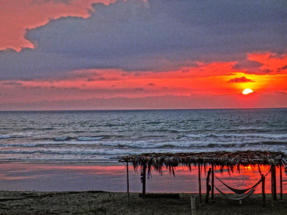 Sundown Beach Hotel Canoa Luaran gambar